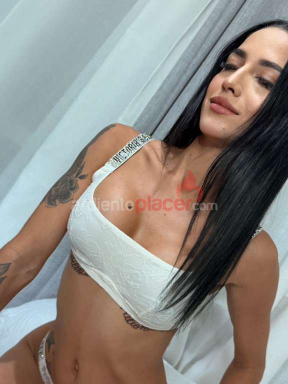 EMILY BELLA Y SEXY COLOMBIANA 🔥🔥🔥