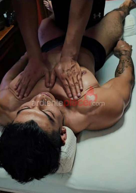 MASAJE DOBLE:  SENSITIVO + RELAJANTE
