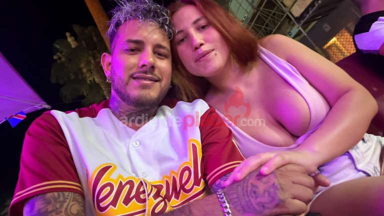 Erick y salome Pareja Joven Latina