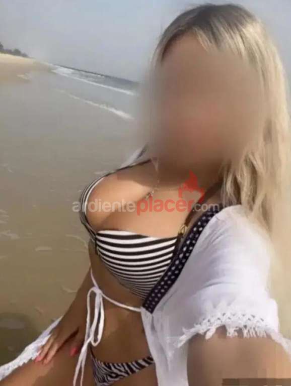 Chica colombiana recién llegada a gijon