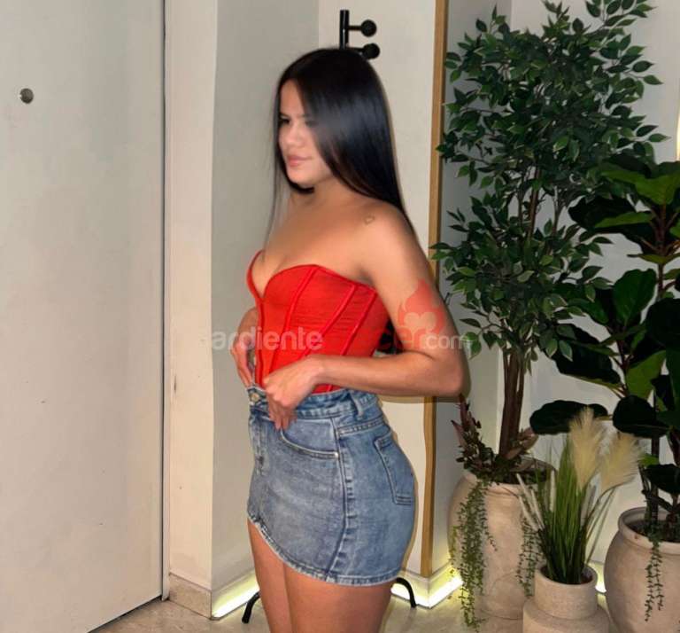 hermosa mulata exótica latina.