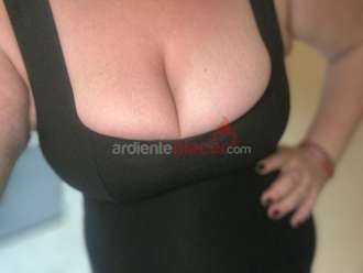 EXQUISITA MADURITA LLENA DE LUJURIA