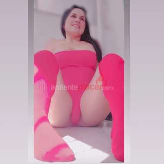 Hola, soy Alma, española, una espectacular mujer.