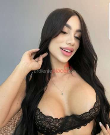 Jovencita muy cachonda para webcam