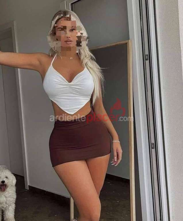 la chica más caliente y conplasiente