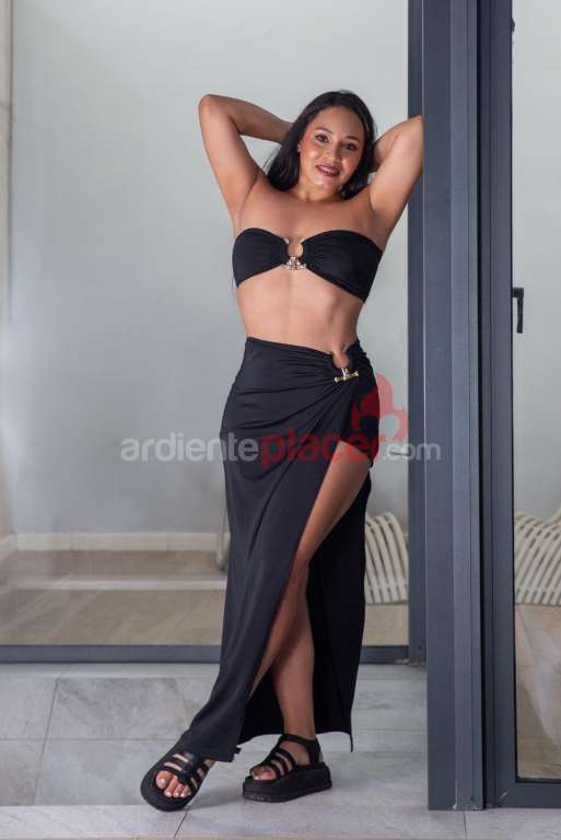 JOVENCITA CACHONDA MUY FIESTERA